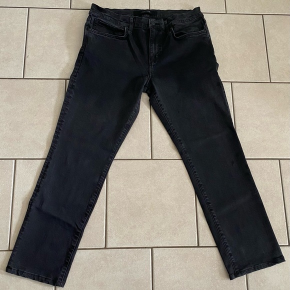 Joe's Jeans Women's Straight Leg in Black - Picture 1 of 5